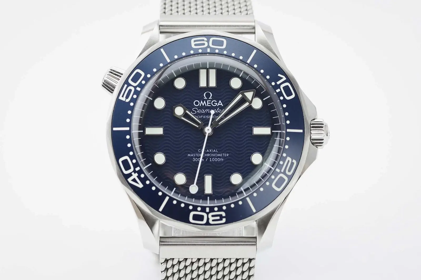 Omega Seamaster O21030422003002 James Bond 007 2023 | Full Set | £6750