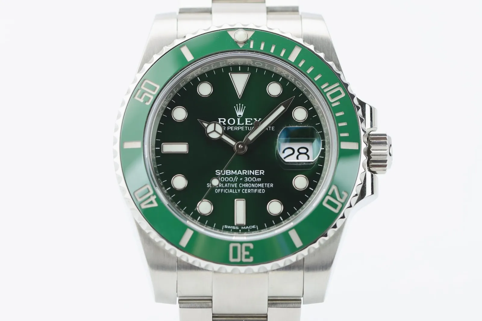 Rolex Submariner Date 116610LV Hulk | 2019 | Full Set | £14,950