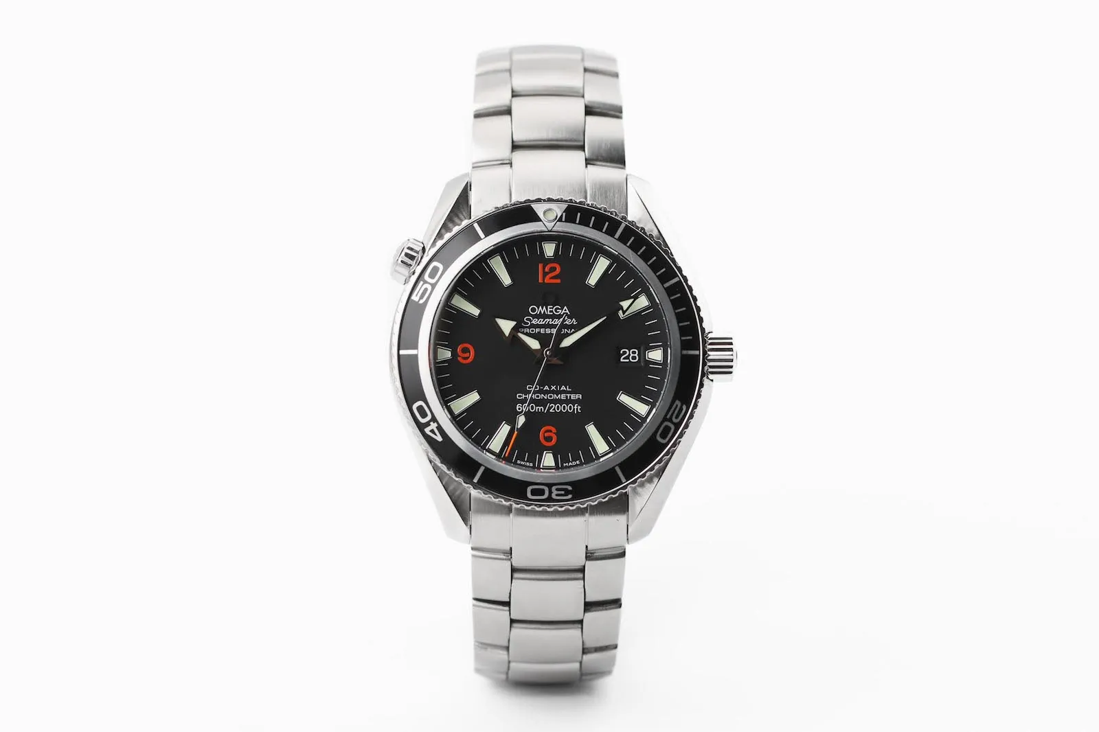 Omega Planet Ocean 2201.51.00 2008 black dial full set. View in Huddersfield or UK-wide delivery.